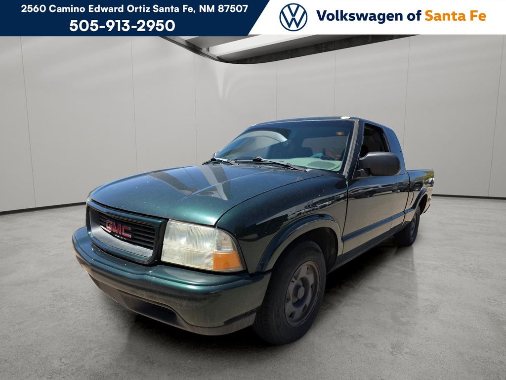 2001 GMC Sonoma SLS Extended Cab Short Bed 2WD