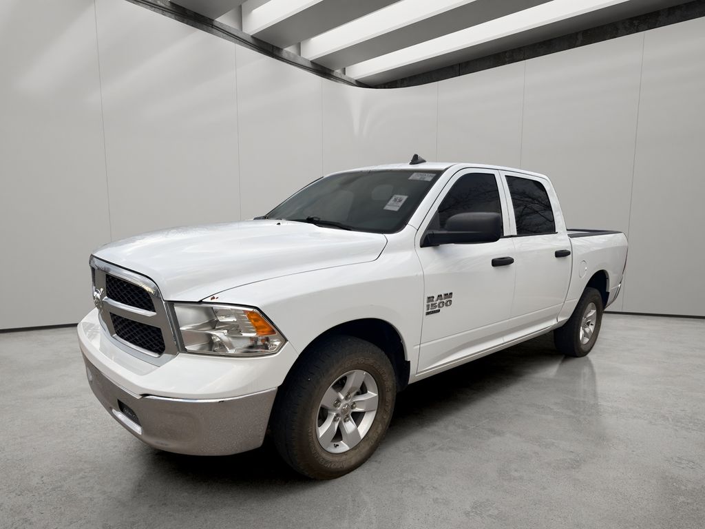 2023 RAM 1500 Classic SLT Crew Cab 4WD
