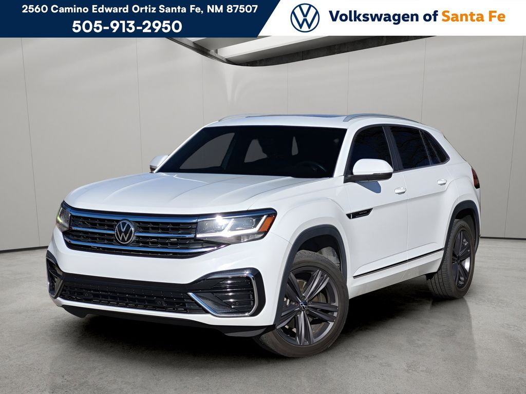 Pure White 2021 Volkswagen Atlas Cross Sport SUV / Crossover Front-Wheel Drive 8-Speed Automatic