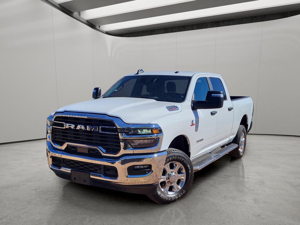 Bright White Clearcoat 2025 RAM 2500 Pickup Truck Four-Wheel Drive 8-Speed Automatic