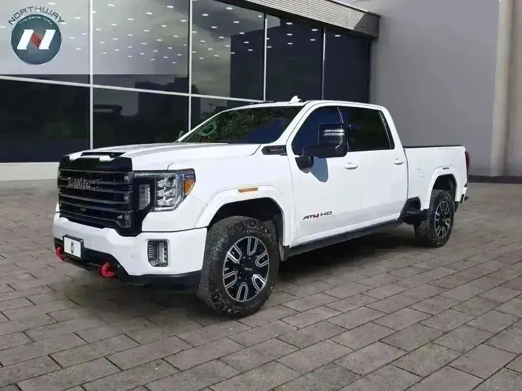 2022 GMC Sierra 3500HD AT4 Crew Cab 4WD