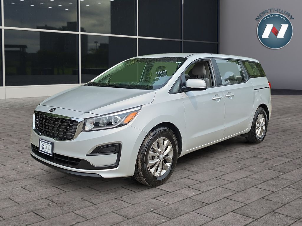  2020 Kia Sedona L FWD   