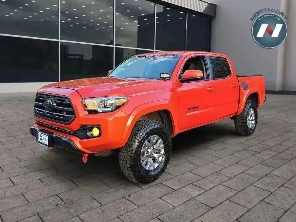 2018 Toyota Tacoma SR5 V6 Double Cab 4WD