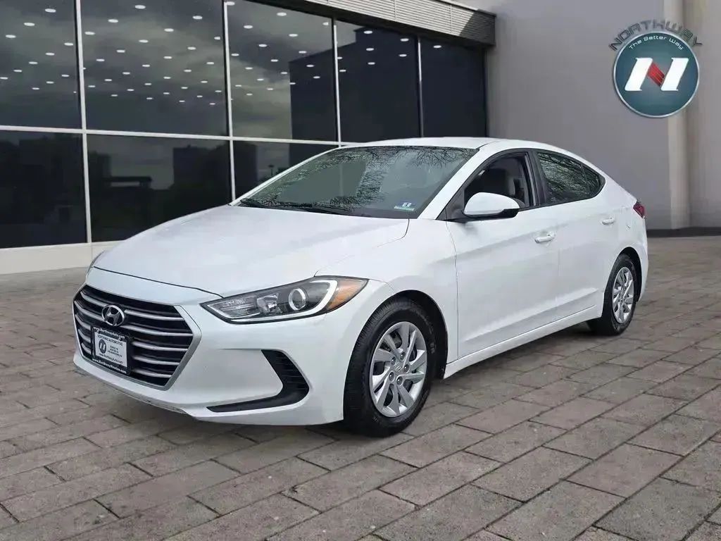 2017 Hyundai Elantra SE FWD