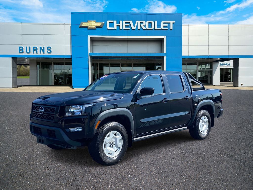  2024 Nissan Frontier SV Crew Cab 4WD   