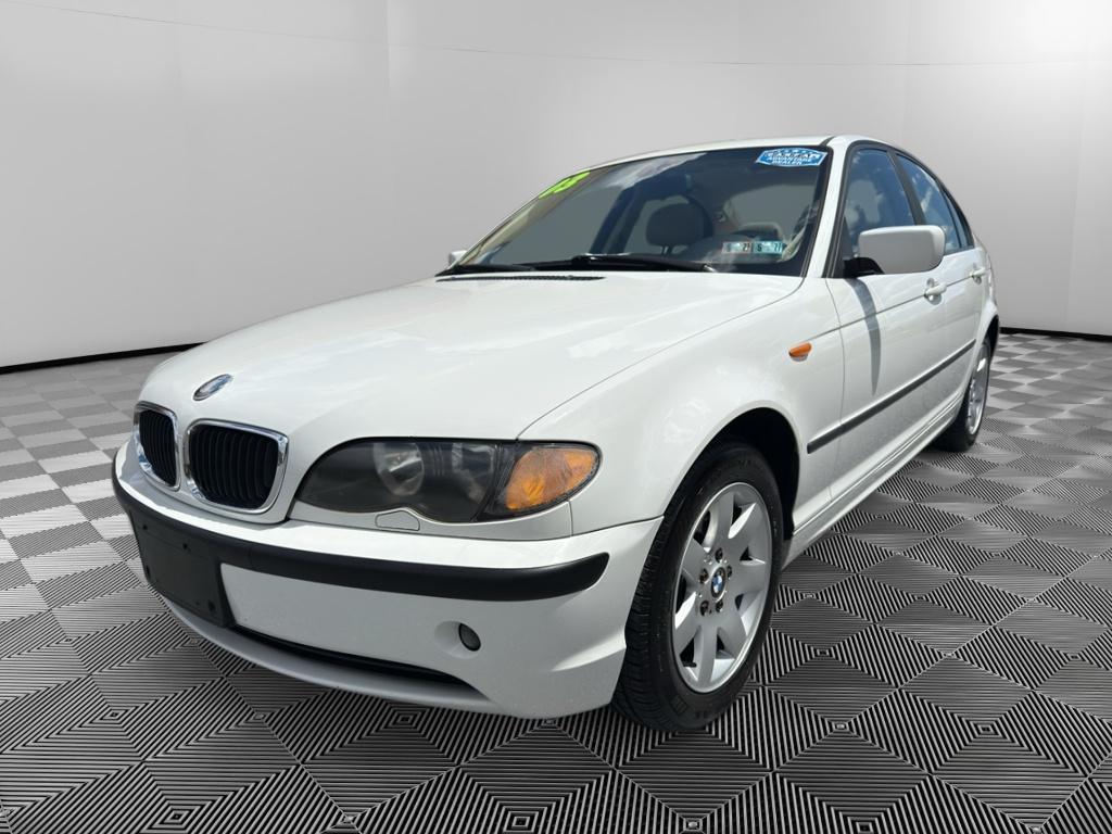 Alpine White 2003 BMW 3 Series Sedan All-Wheel Drive Automatic