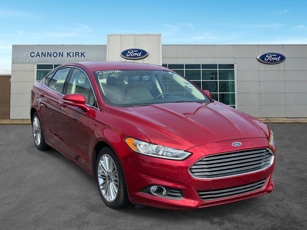 Ruby Red Metallic Tinted Clearcoat 2016 Ford Fusion Sedan Front-Wheel Drive 6-Speed Automatic