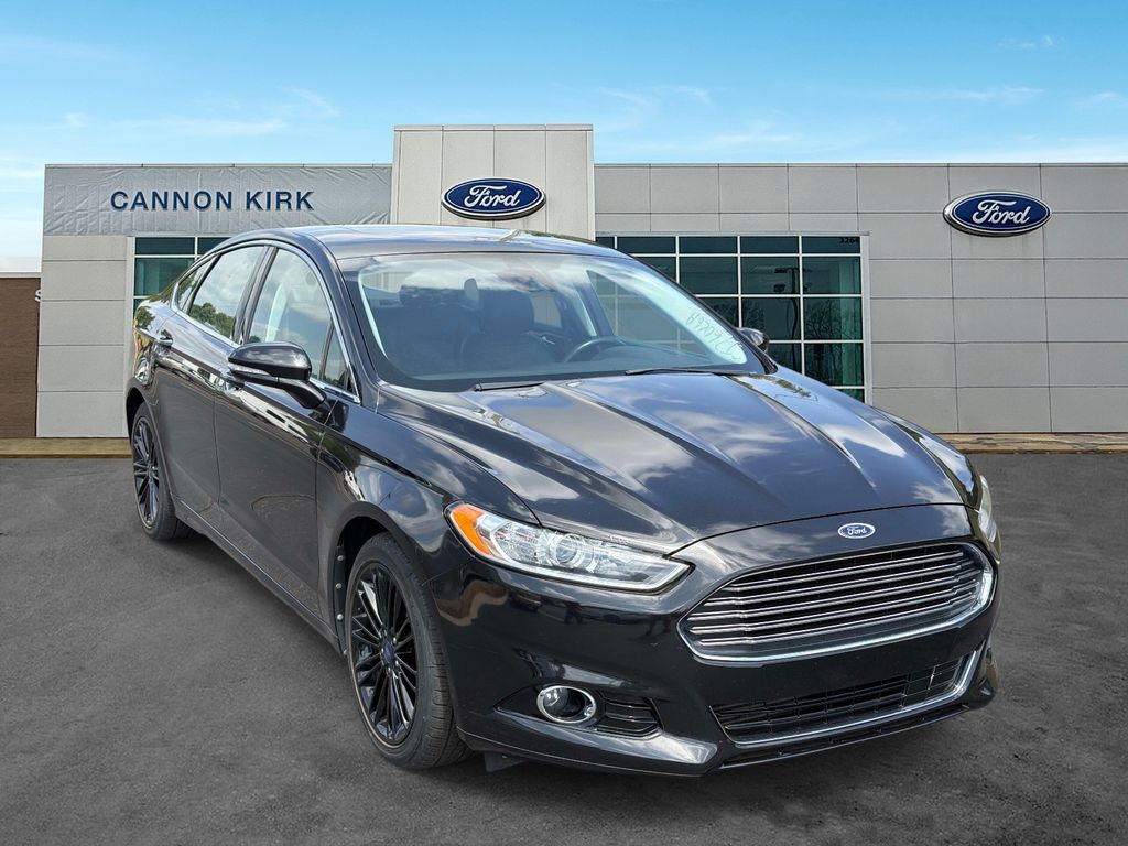 Tuxedo Black Metallic 2013 Ford Fusion Sedan Front-Wheel Drive 6-Speed Automatic