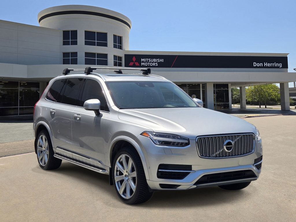 Bright Silver Metallic 2019 Volvo XC90 SUV / Crossover All-Wheel Drive 8-Speed Automatic