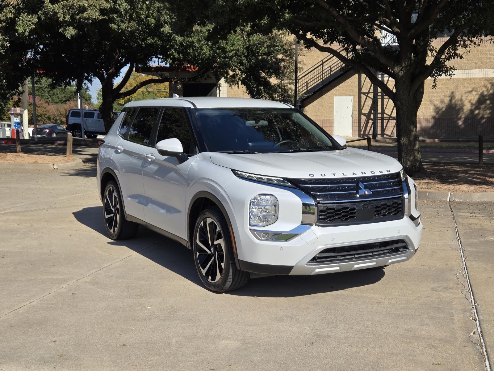 2024 Mitsubishi Outlander SE FWD