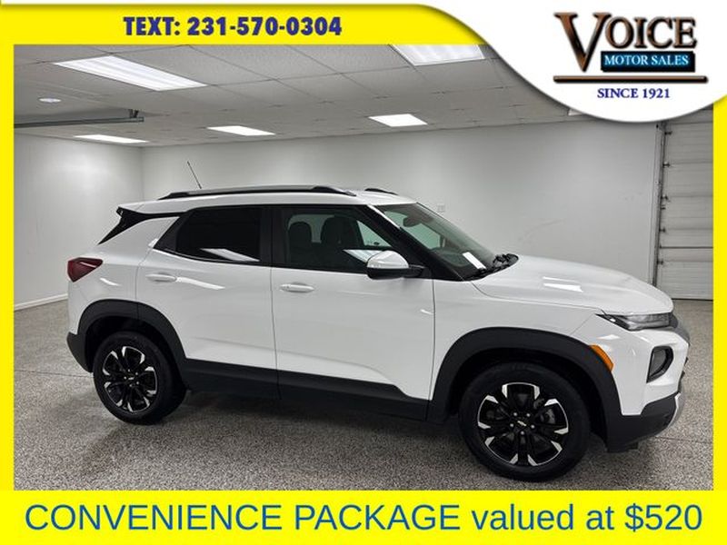 Summit White 2023 Chevrolet Trailblazer LT FWD SUV / Crossover Front-Wheel Drive Continuously Variable Transmission