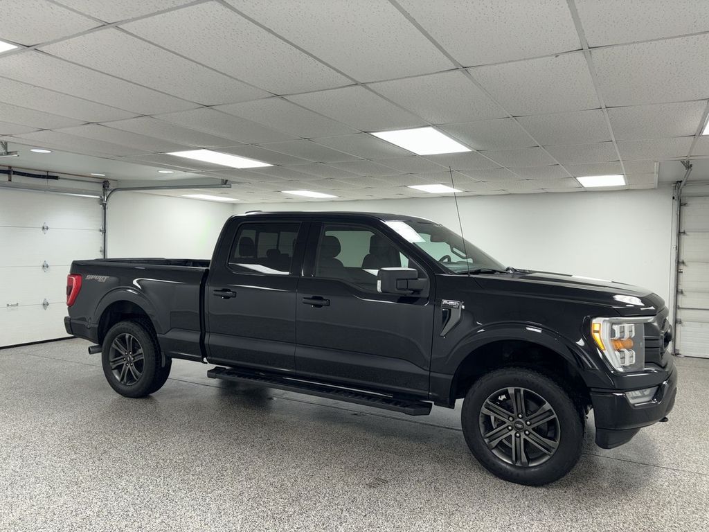 Agate Black Metallic 2021 Ford F-150 XLT SuperCrew 4WD Pickup Truck Four-Wheel Drive Automatic