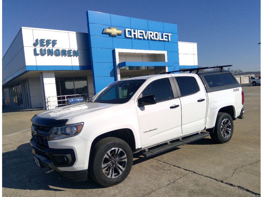 Summit White 2022 Chevrolet Colorado Z71 Crew Cab 4WD Pickup Truck Four-Wheel Drive 8-Speed Automatic