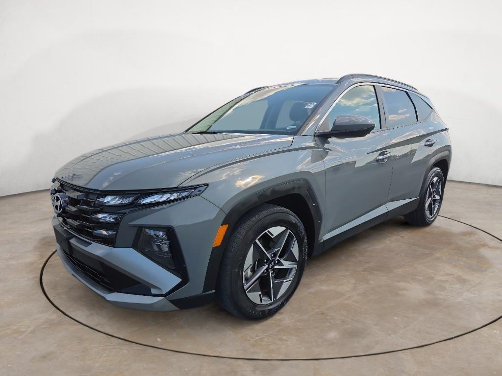 Hampton Gray 2025 Hyundai Tucson SUV / Crossover Front-Wheel Drive 8-Speed Automatic