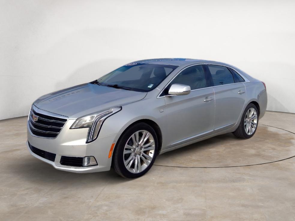 Radiant Silver Metallic 2019 Cadillac XTS Luxury FWD Sedan Front-Wheel Drive 6-Speed Automatic
