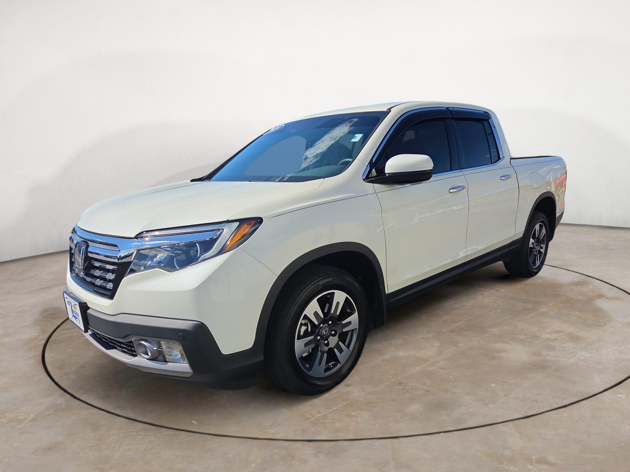 White Diamond Pearl 2019 Honda Ridgeline Pickup Truck All-Wheel Drive 6-Speed Automatic