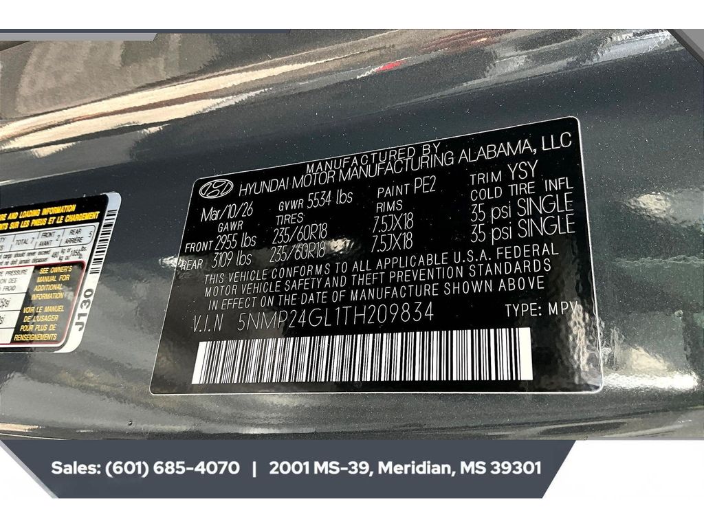 View vehicle photo 7