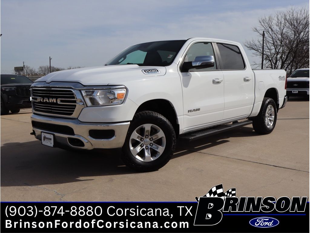 Bright White Clearcoat 2023 RAM 1500 Laramie Crew Cab 4WD Pickup Truck Four-Wheel Drive 8-Speed Automatic