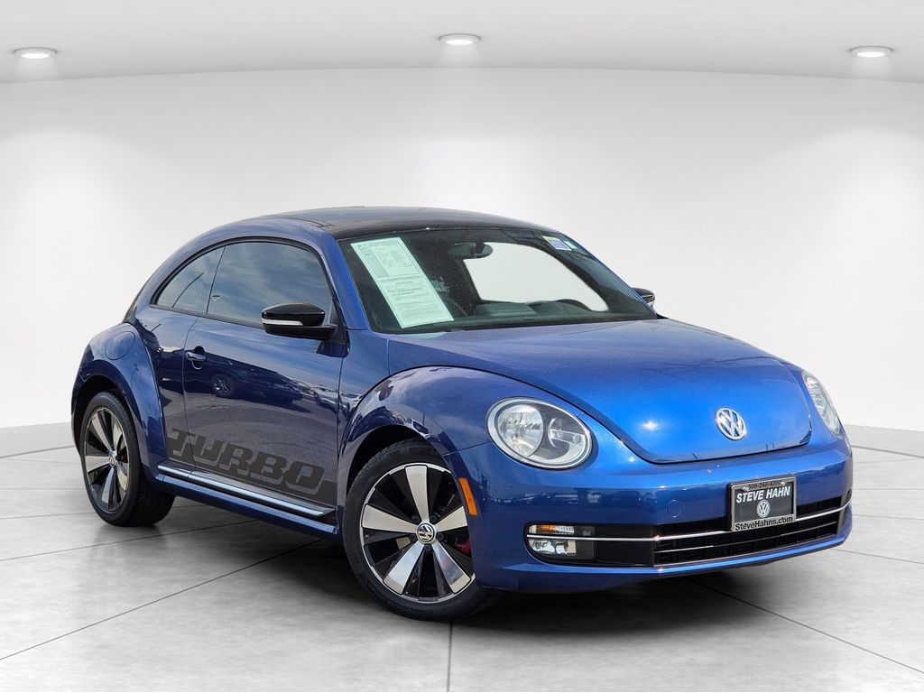 Reef Blue Metallic 2013 Volkswagen Beetle Hatchback Front-Wheel Drive 6-Speed Automatic