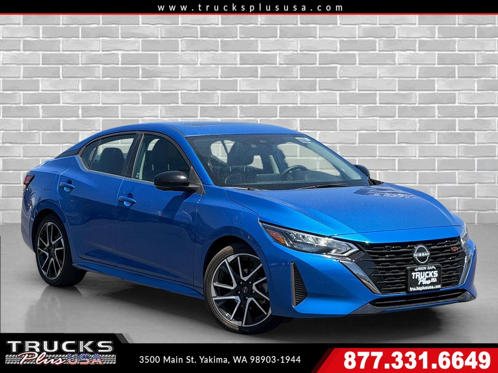2024 Nissan Sentra SR FWD