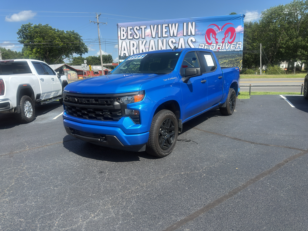 Riptide Blue Metallic 2025 Chevrolet Silverado 1500 Pickup Truck Four-Wheel Drive 8-Speed Automatic