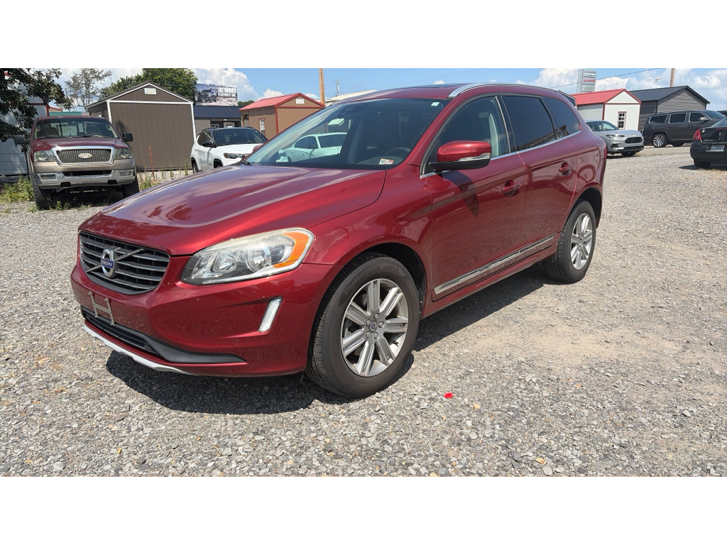 2016 Volvo XC60 T6 Drive-E FWD