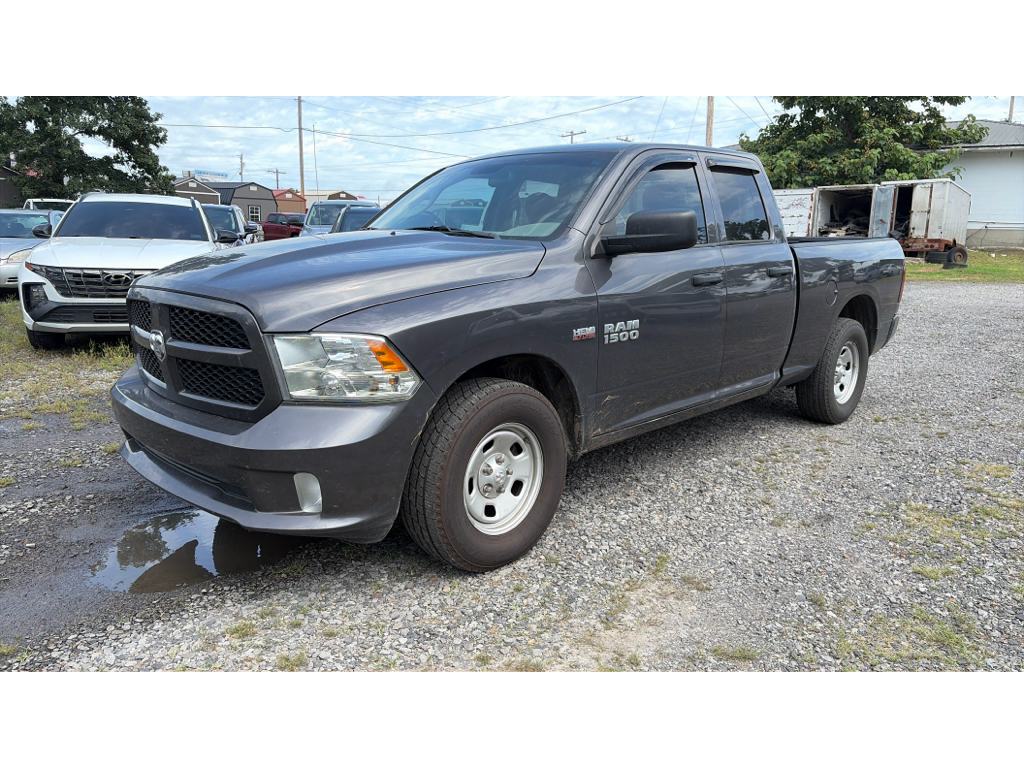2016 RAM 1500 Express Quad Cab RWD