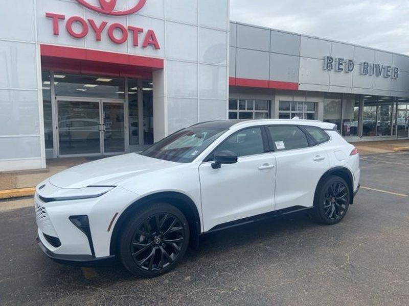 Oxygen White 2026 Toyota Crown Signia Limited AWD SUV / Crossover All-Wheel Drive Continuously Variable Transmission