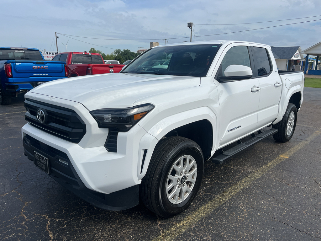 2025 Toyota Tacoma SR5 Double Cab 4WD