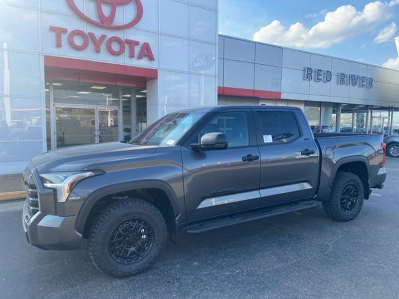 Magnetic Gray Metallic 2026 Toyota Tundra SR5 CrewMax Cab 4WD Pickup Truck Four-Wheel Drive Automatic