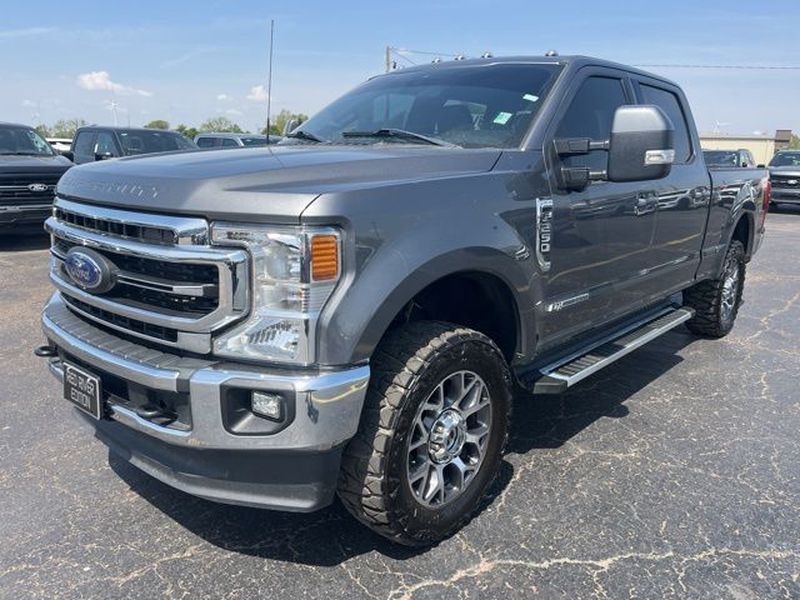 2022 Ford F-250 Super Duty Lariat Crew Cab 4WD