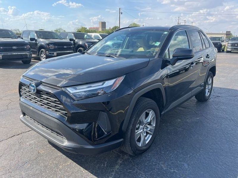 2024 Toyota RAV4 Hybrid LE AWD