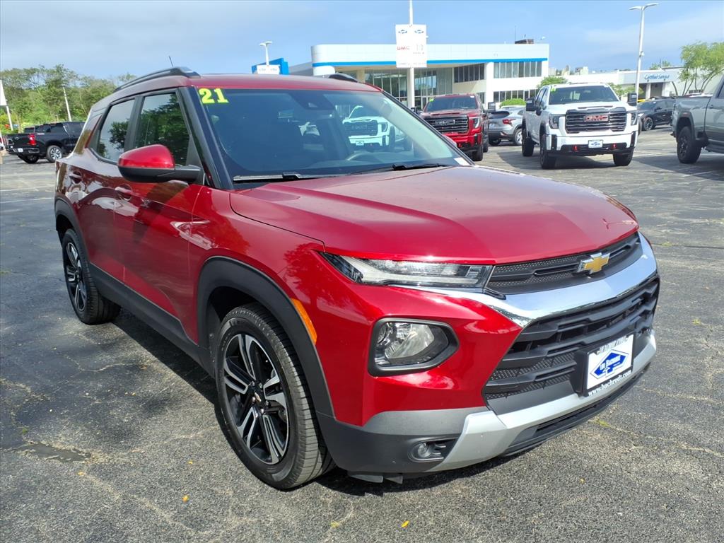 Scarlet Red Metallic 2021 Chevrolet Trailblazer SUV / Crossover Front-Wheel Drive Continuously Variable Transmission