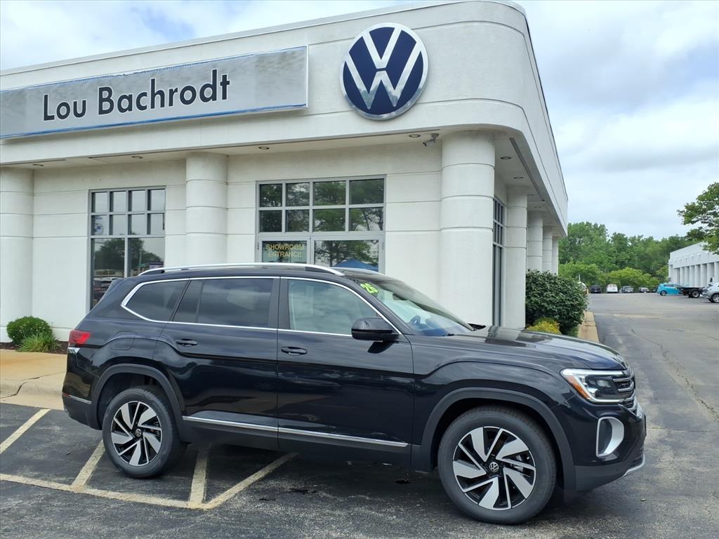 DEEP BLACK PEARL 2026 Volkswagen Atlas SUV / Crossover All-Wheel Drive 8-Speed Automatic
