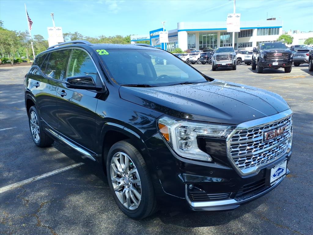 Black (Ebony Twilight Metallic) 2023 GMC Terrain SUV / Crossover All-Wheel Drive 9-Speed Automatic