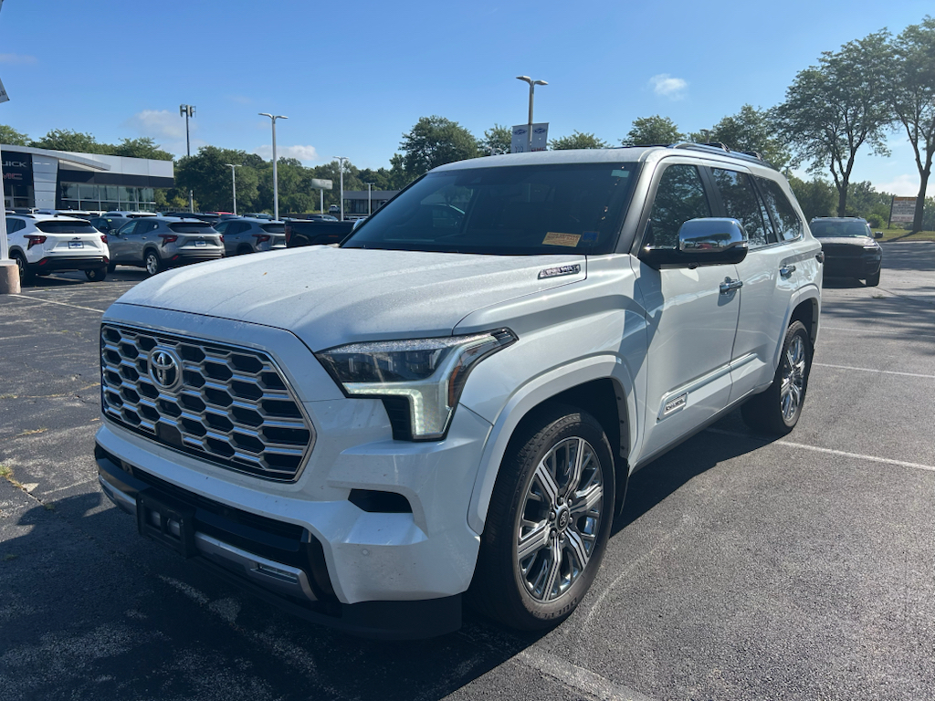 White (Wind Chill Pearl) 2026 Toyota Sequoia SUV / Crossover Four-Wheel Drive Automatic