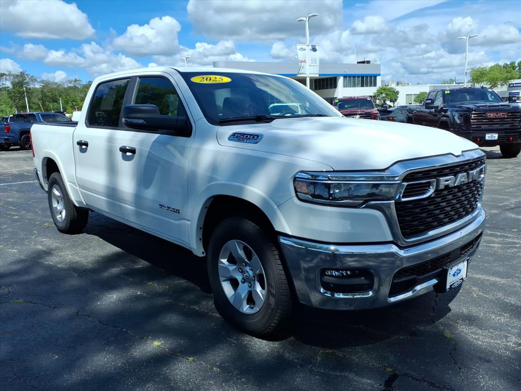 Bright White Clearcoat 2025 RAM 1500 Pickup Truck Four-Wheel Drive 8-Speed Automatic
