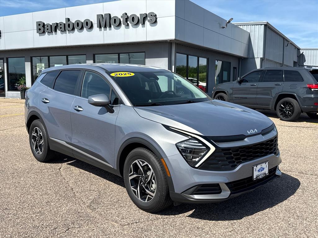 Everlasting Silver 2025 Kia Sportage SUV / Crossover Front-Wheel Drive 8-Speed Automatic