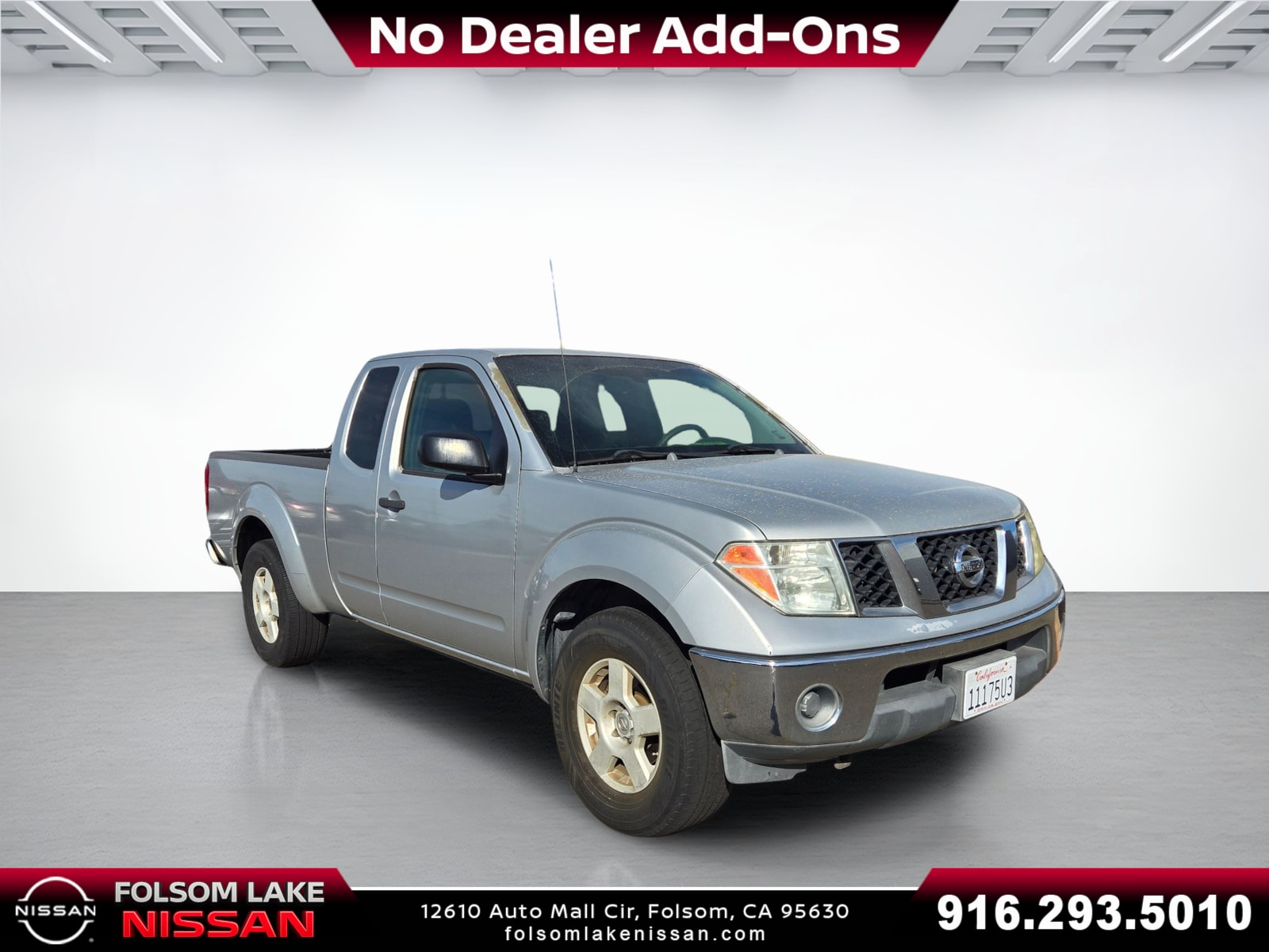 Radiant Silver Clearcoat Metallic 2005 Nissan Frontier Pickup Truck Rear-Wheel Drive 6-Speed Manual