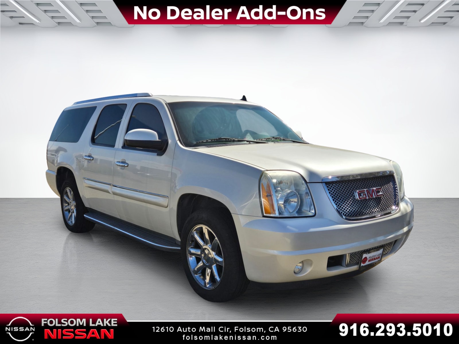 White Diamond Tricoat 2011 GMC Yukon XL SUV / Crossover All-Wheel Drive 6-Speed Automatic