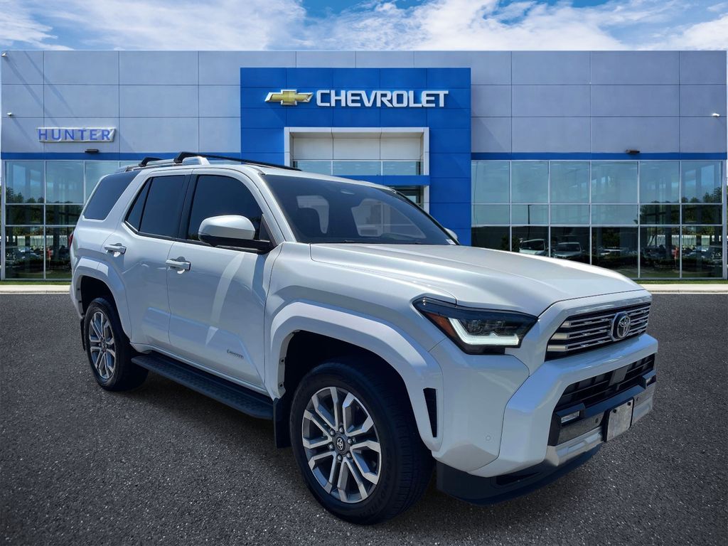 White (Wind Chill Pearl) 2026 Toyota 4Runner Limited 4WD SUV / Crossover All-Wheel Drive 8-Speed Automatic