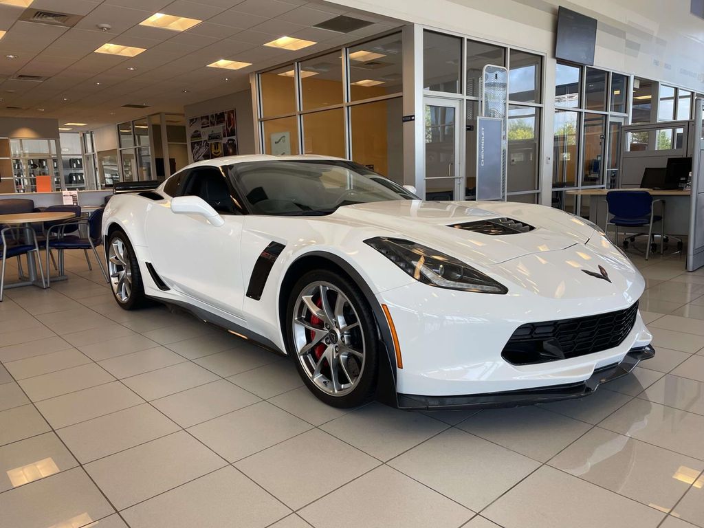 Arctic White 2015 Chevrolet Corvette Coupe Rear-Wheel Drive 8-Speed Automatic