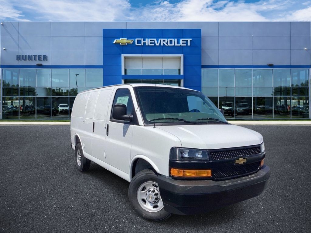 Summit White 2026 Chevrolet Express Cargo Van Rear-Wheel Drive 8-Speed Automatic
