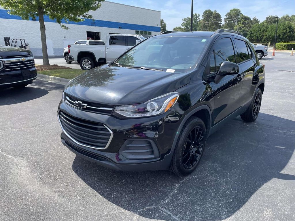 View vehicle photo 3
