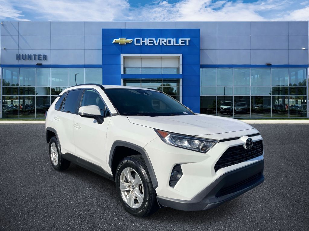 Super White 2021 Toyota RAV4 SUV / Crossover Front-Wheel Drive 8-Speed Automatic