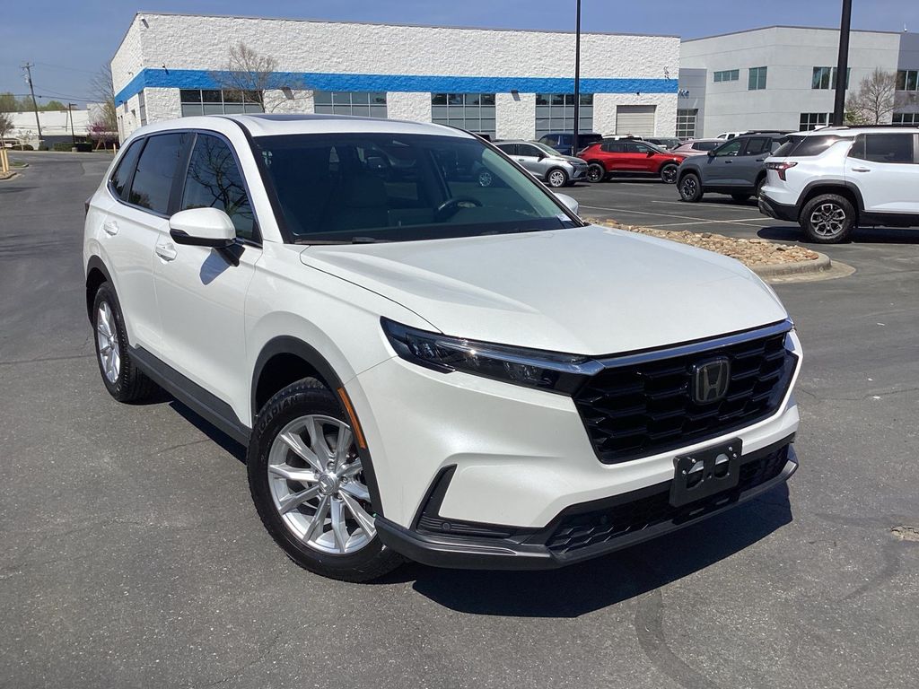 View vehicle photo 7