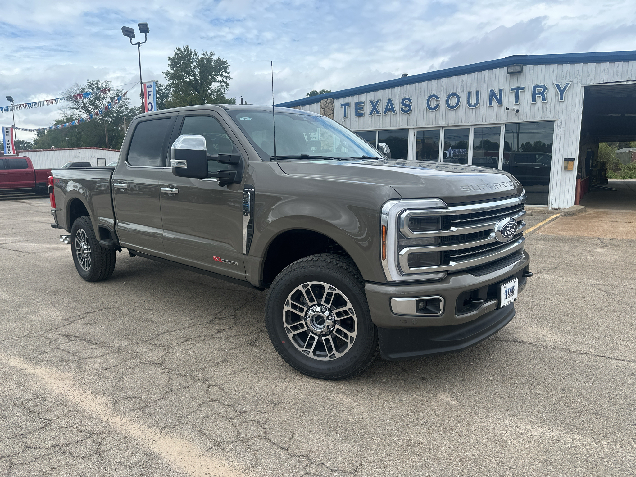 2027 Ford F-250 Platinum