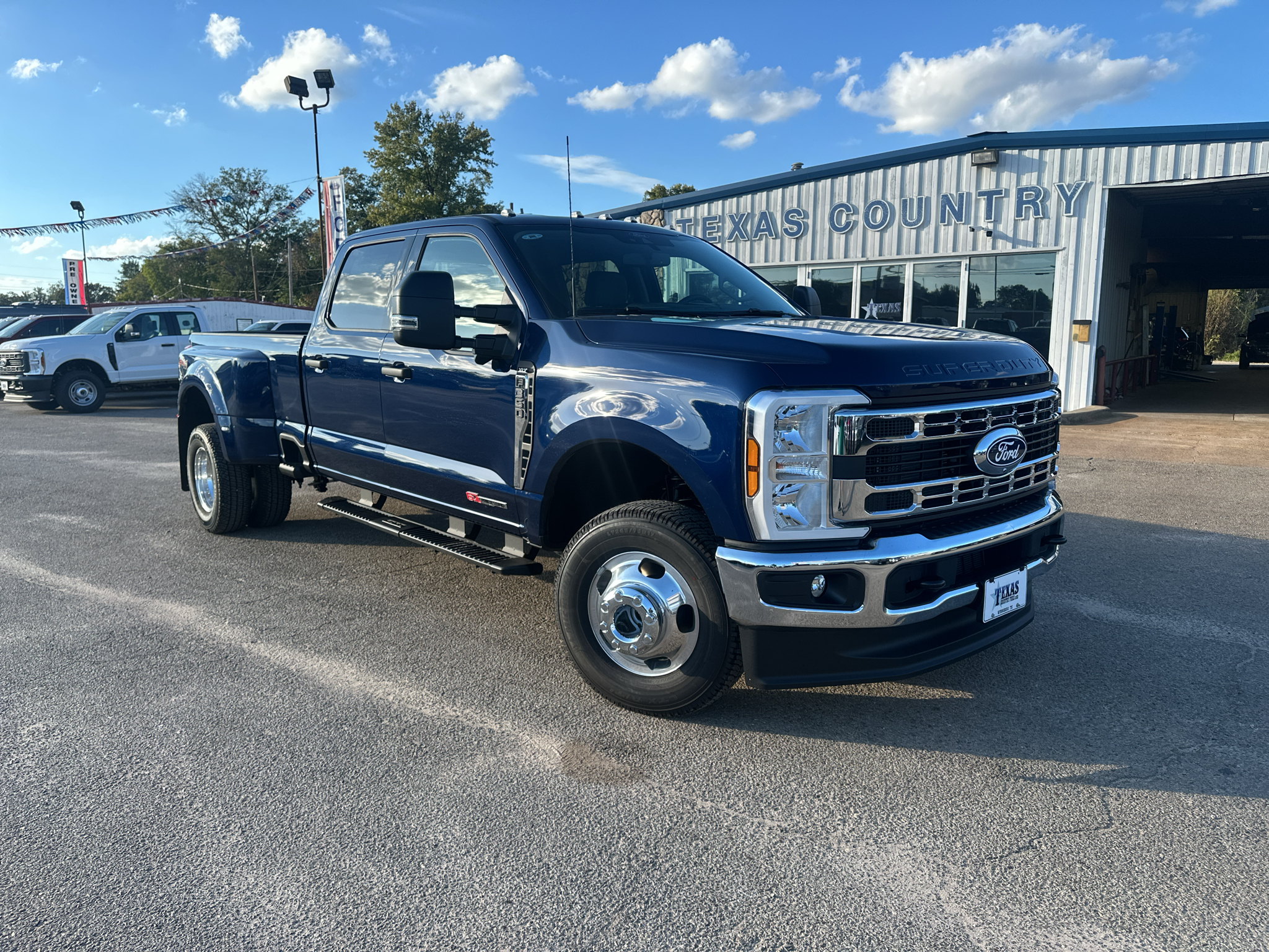 2027 Ford F-350 XLT