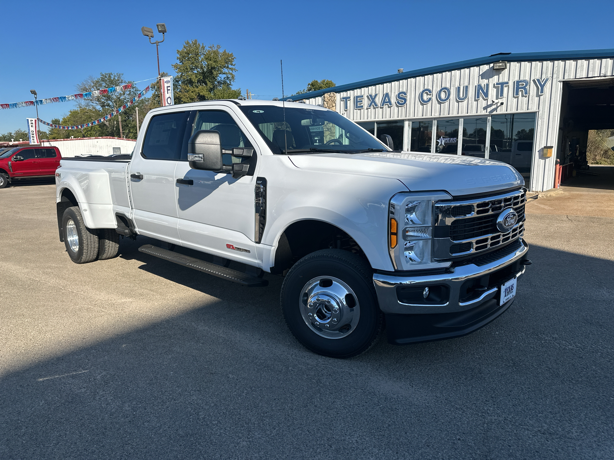 2027 Ford F-350 XLT