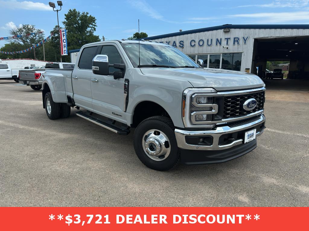 2026 Ford F-350 Lariat